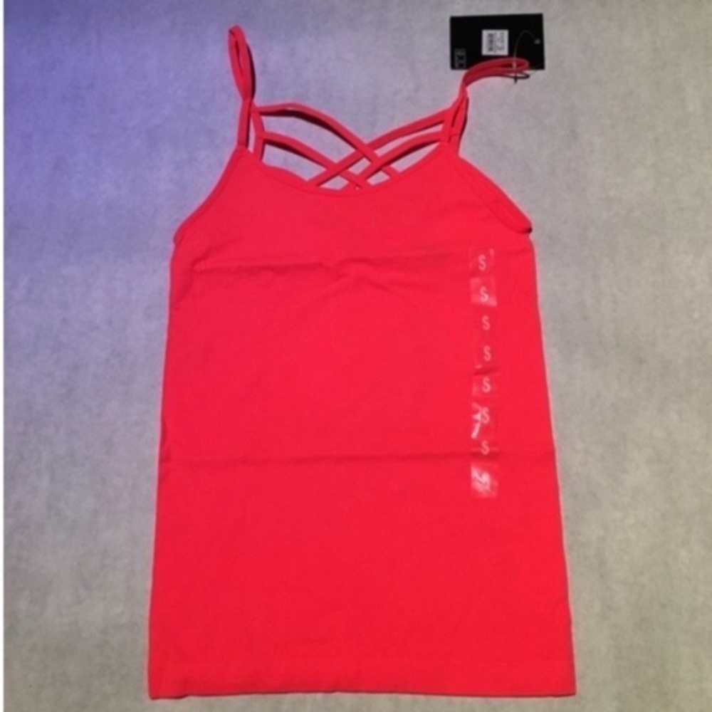 LAST ONE AVAILABLE - New Women's Strappy Back Tank Top Size Small